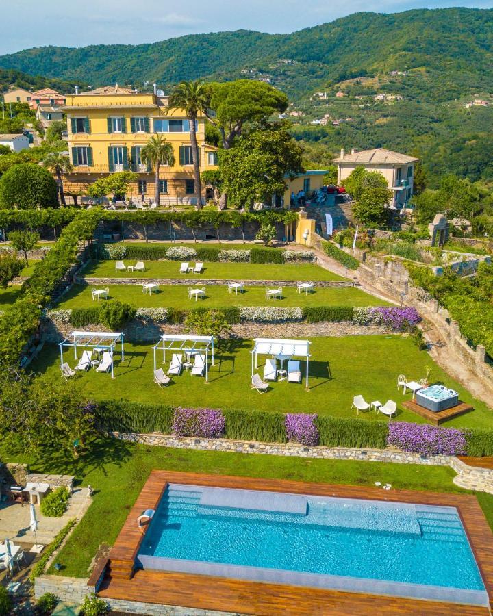 Villa Riviera Resort Lavagna Ngoại thất bức ảnh