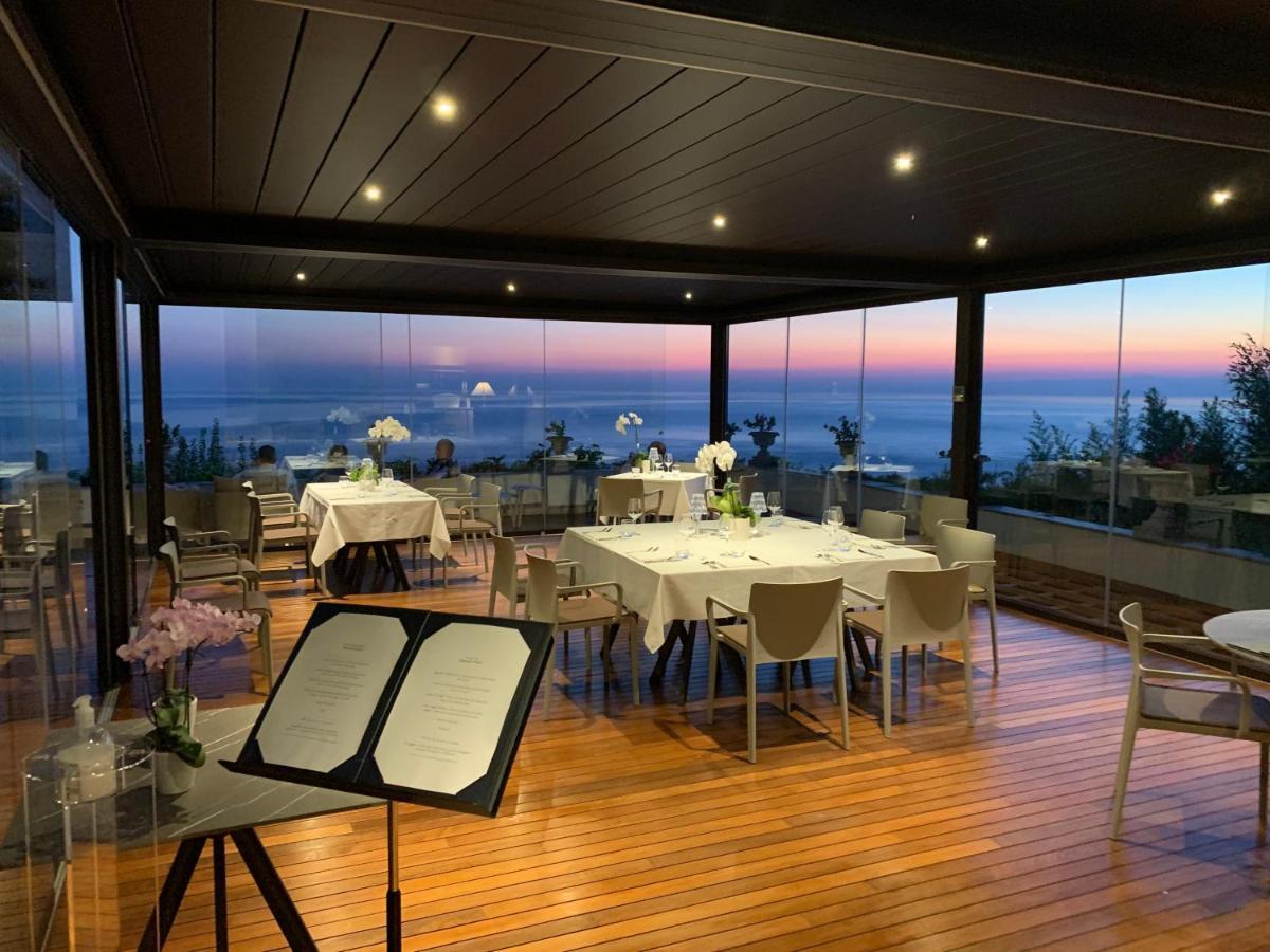 Villa Riviera Resort Lavagna Ngoại thất bức ảnh