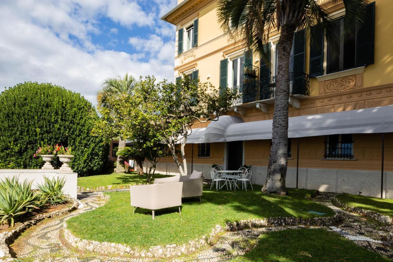 Villa Riviera Resort Lavagna Ngoại thất bức ảnh