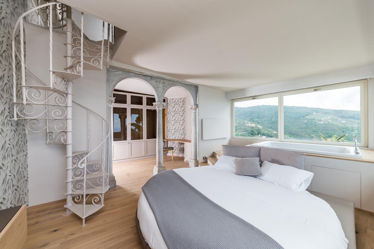 Villa Riviera Resort Lavagna Ngoại thất bức ảnh